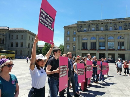 Aktion auf dem Bundesplatz | Action sur la place fédérale