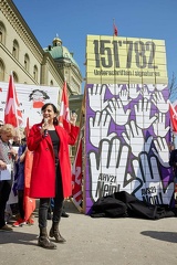 Am 25. März wurden insgesamt 151'782 Unterschriften für das Referendum gegen den AHV-Abbau eingereicht. 
