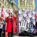 Am 25. März wurden insgesamt 151'782 Unterschriften für das Referendum gegen den AHV-Abbau eingereicht. 
