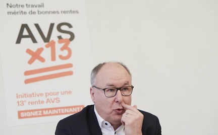  Lancierung «AHVx13» | Lancement « AVSx13  Medienkonferenz und Aktion auf dem Bundesplatz zur Lancierung der Initiative für eine 13. AHV-Rente  Conference de Presse et action sur la place fédérale lors du lancement de l'initiative pour une 13e rente AVS