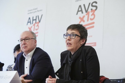  Lancierung «AHVx13» | Lancement « AVSx13  Medienkonferenz und Aktion auf dem Bundesplatz zur Lancierung der Initiative für eine 13. AHV-Rente  Conference de Presse et action sur la place fédérale lors du lancement de l'initiative pour une 13e rente AVS