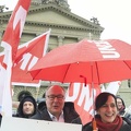  Lancierung «AHVx13» | Lancement « AVSx13  Medienkonferenz und Aktion auf dem Bundesplatz zur Lancierung der Initiative für eine 13. AHV-Rente  Conference de Presse et action sur la place fédérale lors du lancement de l'initiative pour une 13e rente AVS
