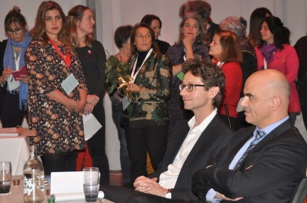 Honorarfreie Nutzung für die redaktionelle Nutzung im Zusammenhang mit der Berichterstattung zum SGB-Kongress gestattet. Weitergehende Nutzung nur nach Absprache.