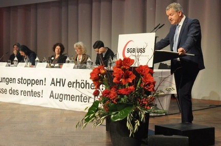 Honorarfreie Nutzung für die redaktionelle Nutzung im Zusammenhang mit der Berichterstattung zum SGB-Kongress gestattet. Weitergehende Nutzung nur nach Absprache.