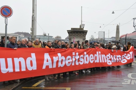 Honorarfreie Nutzung für die redaktionelle Nutzung im Zusammenhang mit der Berichterstattung zum SGB-Kongress gestattet. Weitergehende Nutzung nur nach Absprache.