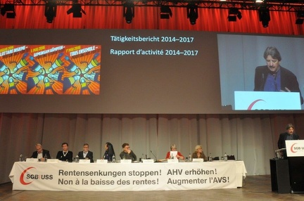 Honorarfreie Nutzung für die redaktionelle Nutzung im Zusammenhang mit der Berichterstattung zum SGB-Kongress gestattet. Weitergehende Nutzung nur nach Absprache.