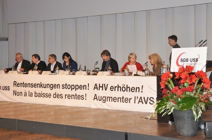 Honorarfreie Nutzung für die redaktionelle Nutzung im Zusammenhang mit der Berichterstattung zum SGB-Kongress gestattet. Weitergehende Nutzung nur nach Absprache.
