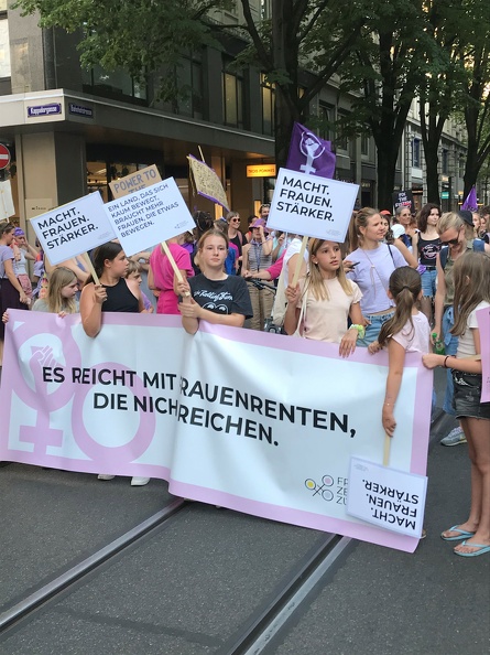 Frauenzentrale Zürich.jpg