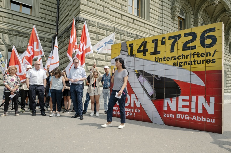 Übergabe-LPP-Referendum-Lucas_Dubuis-6.jpg
