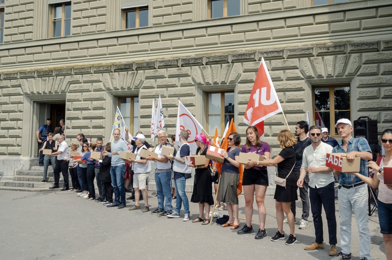 Übergabe-LPP-Referendum-Lucas_Dubuis-13.jpg