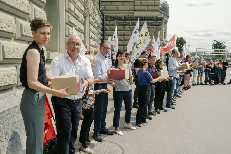 Übergabe-LPP-Referendum-Lucas_Dubuis-14.jpg