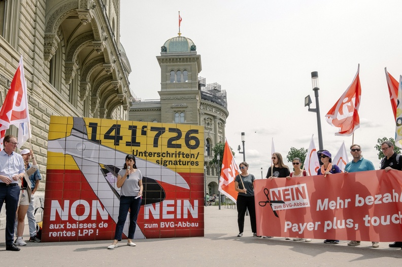 Übergabe-LPP-Referendum-Lucas_Dubuis-17.jpg